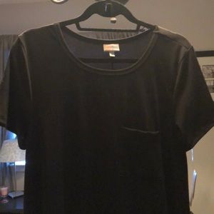 Lularoe solid black Carly